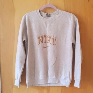 Grey Nike Sweatshirt